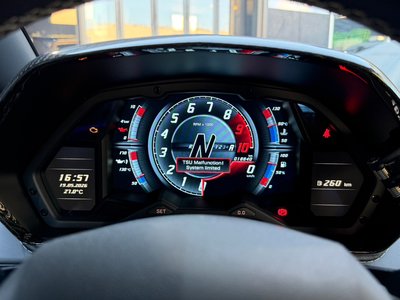 2017 Lamborghini AVENTADOR — миниатюра 28