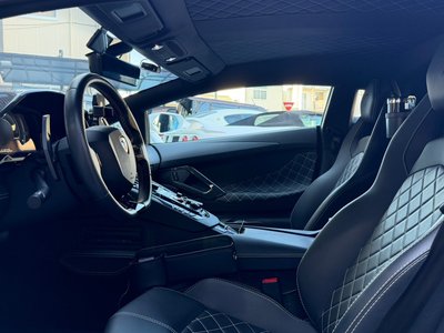 2017 Lamborghini AVENTADOR — миниатюра 19