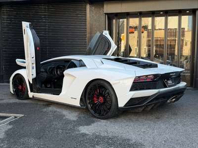 2017 Lamborghini AVENTADOR — миниатюра 37