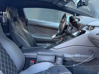 2017 Lamborghini AVENTADOR — миниатюра 23