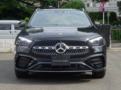 MERCEDES-BENZ GLA - 2