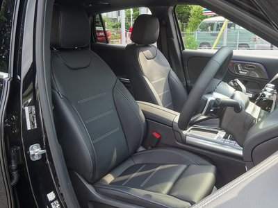 MERCEDES-BENZ GLA - 8