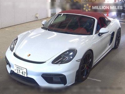 PORSCHE 718 SPYDER - 4