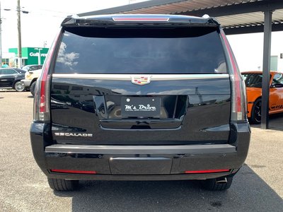 CADILLAC ESCALADE - 8