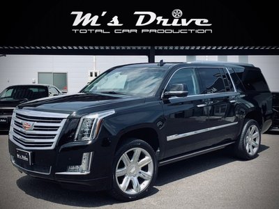 CADILLAC ESCALADE - 1