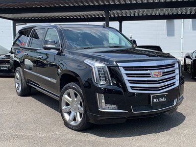 CADILLAC ESCALADE - 4