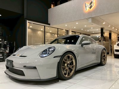 PORSCHE 911 - 4