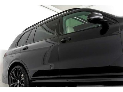 2023 BMW X7 — миниатюра 15
