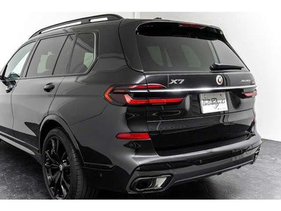 2023 BMW X7 — миниатюра 23