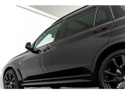 2023 BMW X7 — миниатюра 25