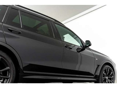 2023 BMW X7 — миниатюра 21