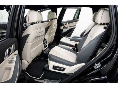 2023 BMW X7 — миниатюра 38