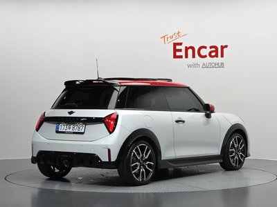 صورة 3 لـ 2025 MINI COOPER S