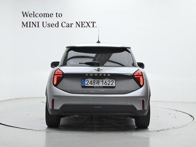 2025 MINI COOPER C photo 3