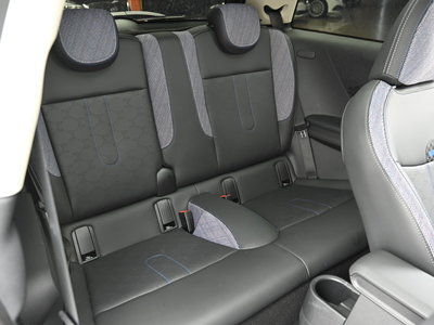 صورة مصغرة 12 لـ 2025 MINI COOPER C