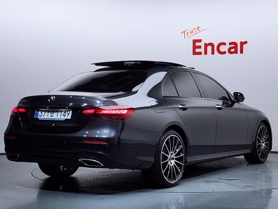 صورة 3 لـ 2023 Mercedes-BENZ E-CLASS