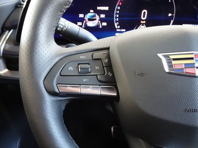 2025 Cadillac XT4 照片 13
