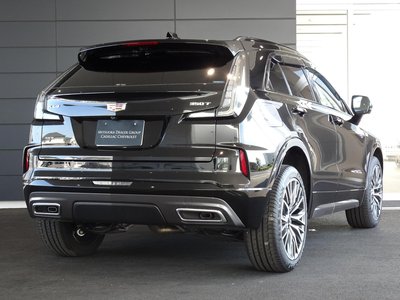 صورة 4 لـ 2025 Cadillac XT4