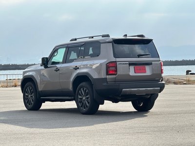 TOYOTA LAND CRUISER 250 - 5