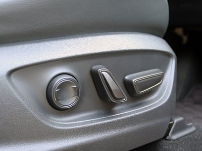 صورة مصغرة 50 لـ 2024 Toyota CROWN SPORT