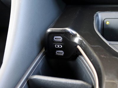 صورة مصغرة 46 لـ 2024 Toyota CROWN SPORT