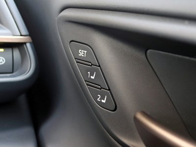 صورة مصغرة 51 لـ 2024 Toyota CROWN SPORT