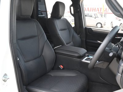 2025 Toyota LAND CRUISER 250 — миниатюра 44