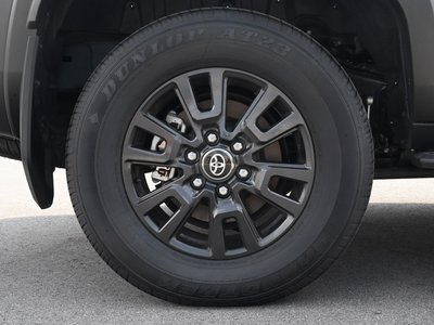 2025 Toyota LAND CRUISER 250 — миниатюра 33