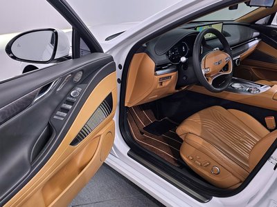 GENESIS G80 (RG3) - 10