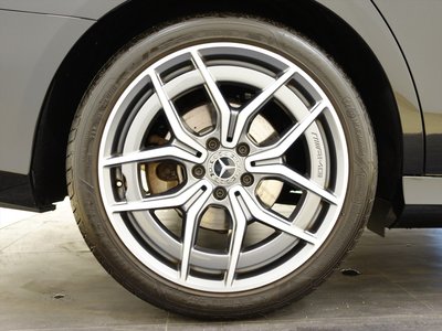 MERCEDES-BENZ E-CLASS - 9