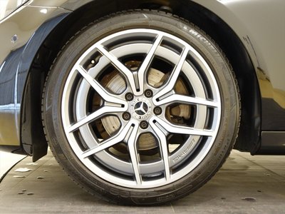 MERCEDES-BENZ E-CLASS - 10