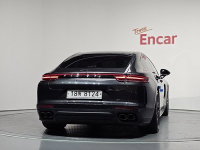2019 Porsche PANAMERA — фото 3