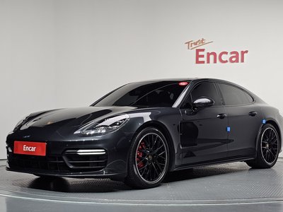 2019 Porsche PANAMERA — фото 1