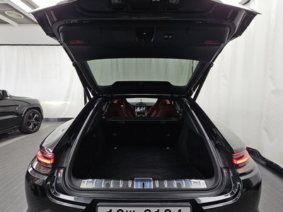 2019 Porsche PANAMERA thumbnail 20