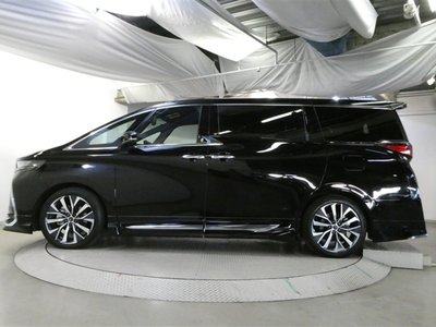 TOYOTA ALPHARD - 4