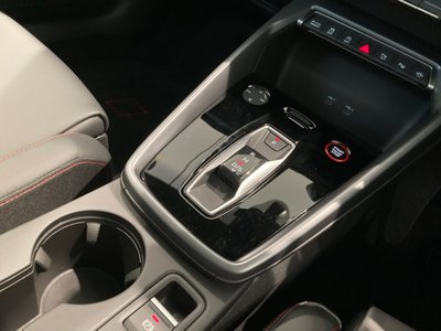 صورة مصغرة 18 لـ 2025 AUDI RS3 SPORTBACK