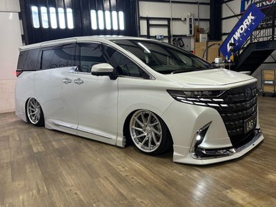 TOYOTA ALPHARD - 8