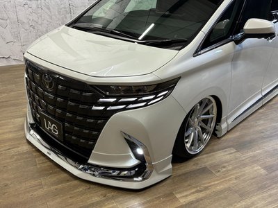 TOYOTA ALPHARD - 5