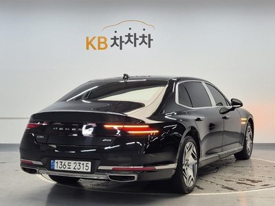 صورة 3 لـ 2022 GENESIS G90 (RS4)