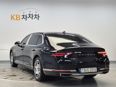 صورة 5 لـ 2022 GENESIS G90 (RS4)