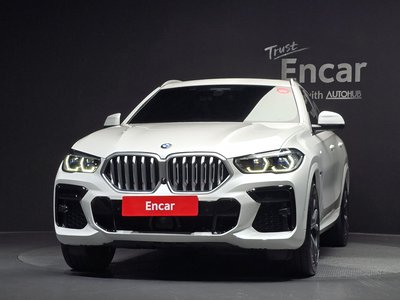 2022 BMW X6 — фото 2