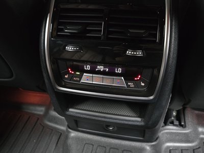 2022 BMW X6 缩略图 30