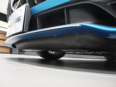 MERCEDES-BENZ GT AMG - 4