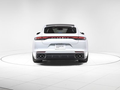 صورة 7 لـ 2021 Porsche PANAMERA