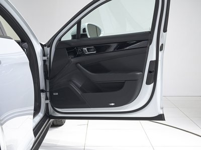 صورة مصغرة 30 لـ 2021 Porsche PANAMERA