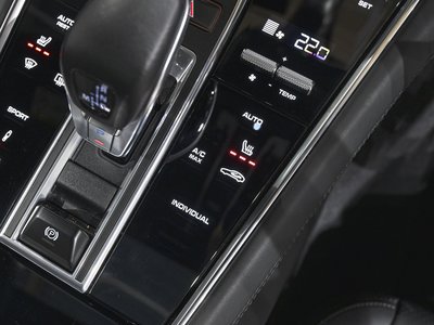 صورة مصغرة 25 لـ 2021 Porsche PANAMERA