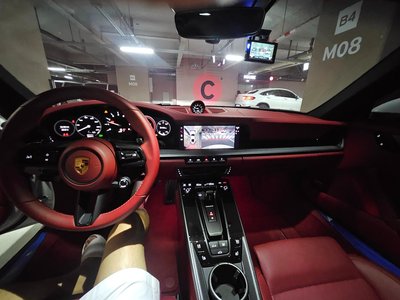 صورة 4 لـ 2023 Porsche 911