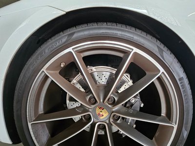 صورة مصغرة 18 لـ 2023 Porsche 911