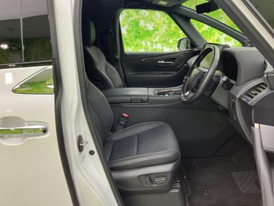 TOYOTA ALPHARD - 4
