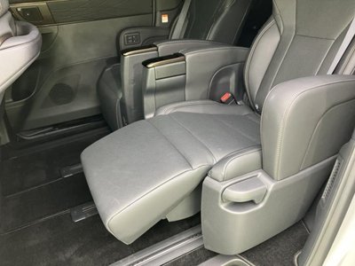 2025 TOYOTA ALPHARD 缩略图 29